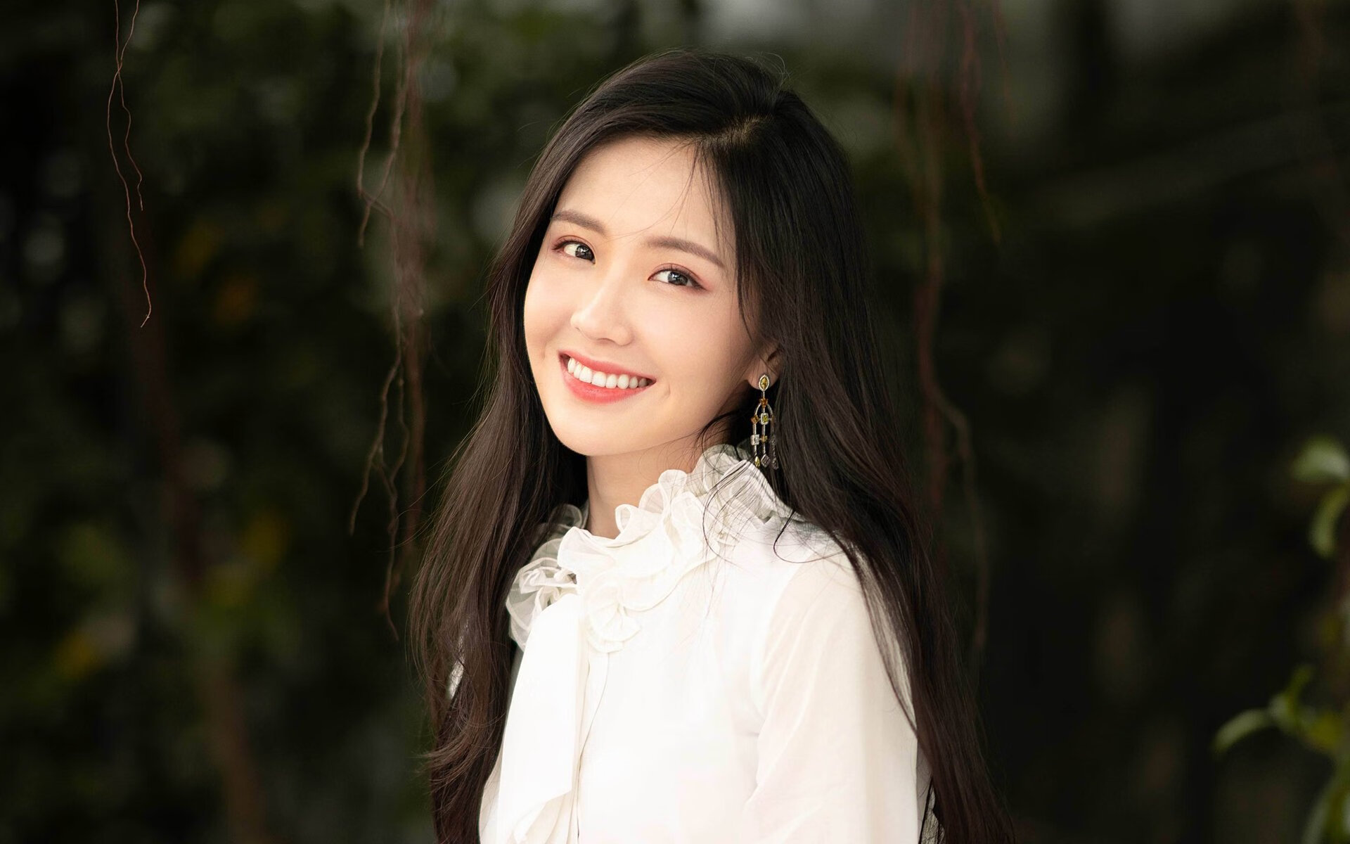 东契奇高位持球战术效果显著，东契奇是控球后卫吗